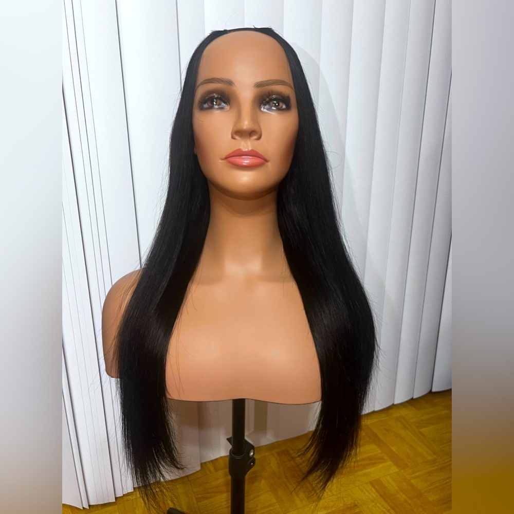 Brazilian Straight U Part Wig 20" front strap cut
